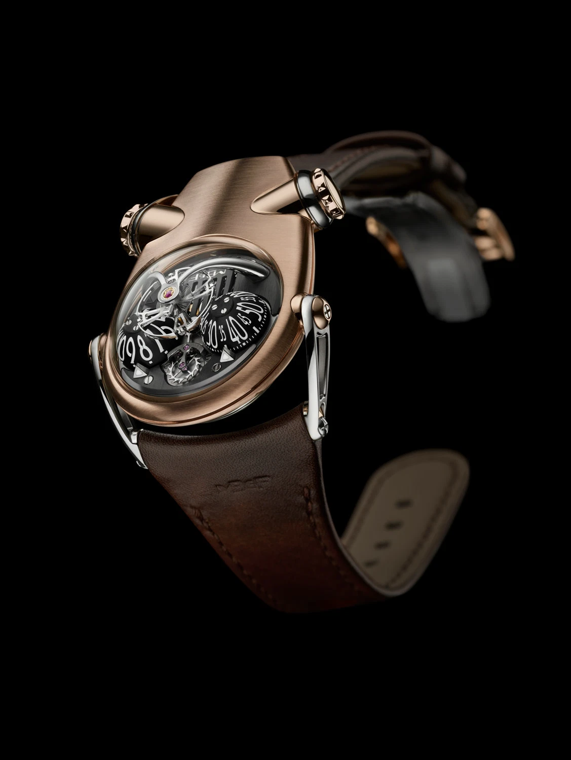 ساعة HM10 بولدوج تيتانيوم ساعة HM10 بولدوج تيتانيوم